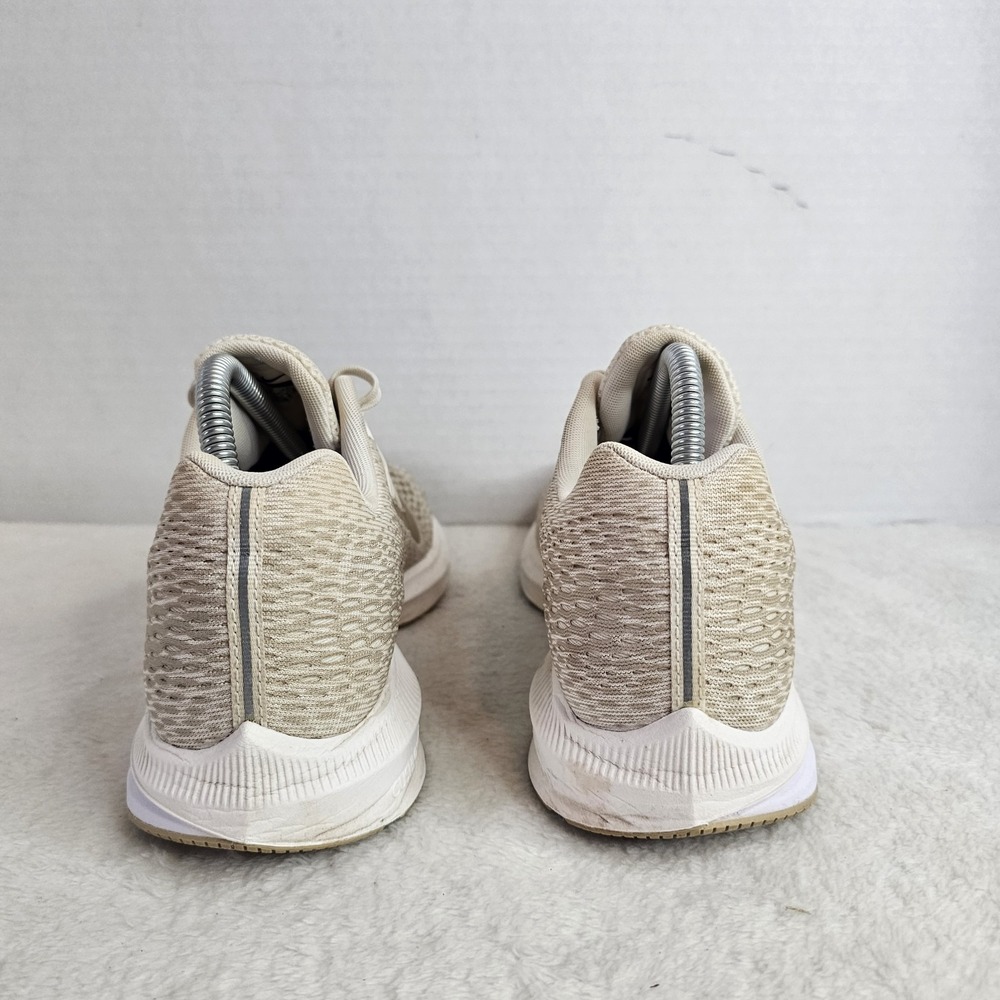 Nike Shoes Women's 9.5 Zoom Winflo 5 Beige Gold Athletic Running Shoes Sneakers - Picture 2 of 8